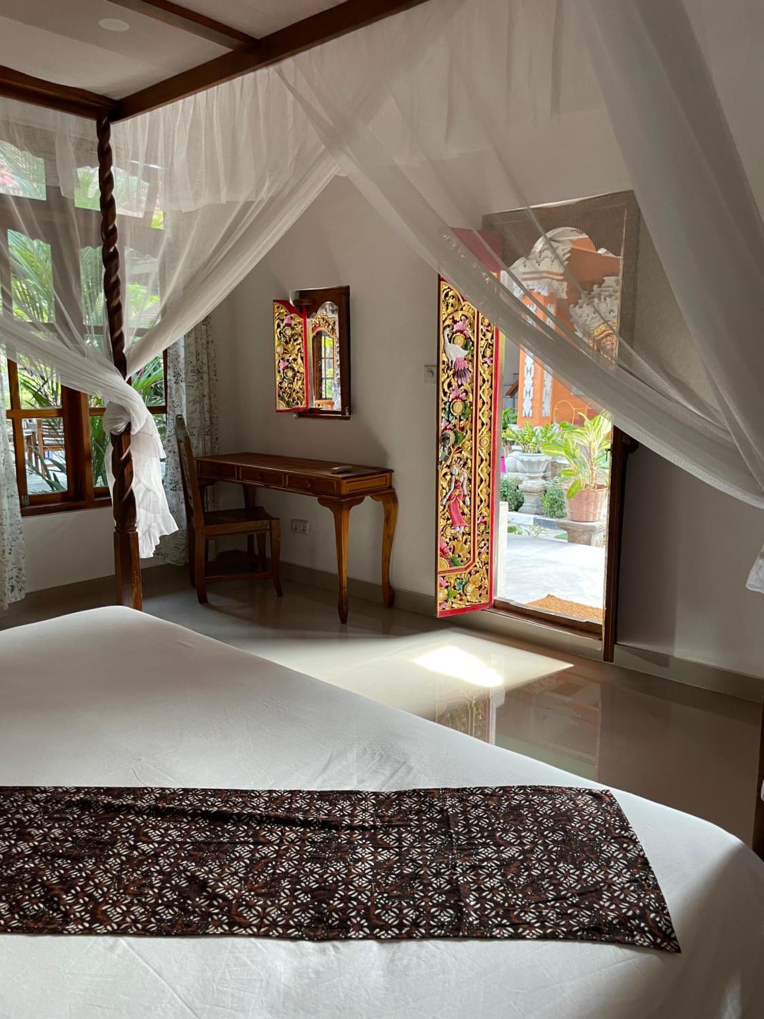 Отель Kubu Elsa Bali Ловина Экстерьер фото