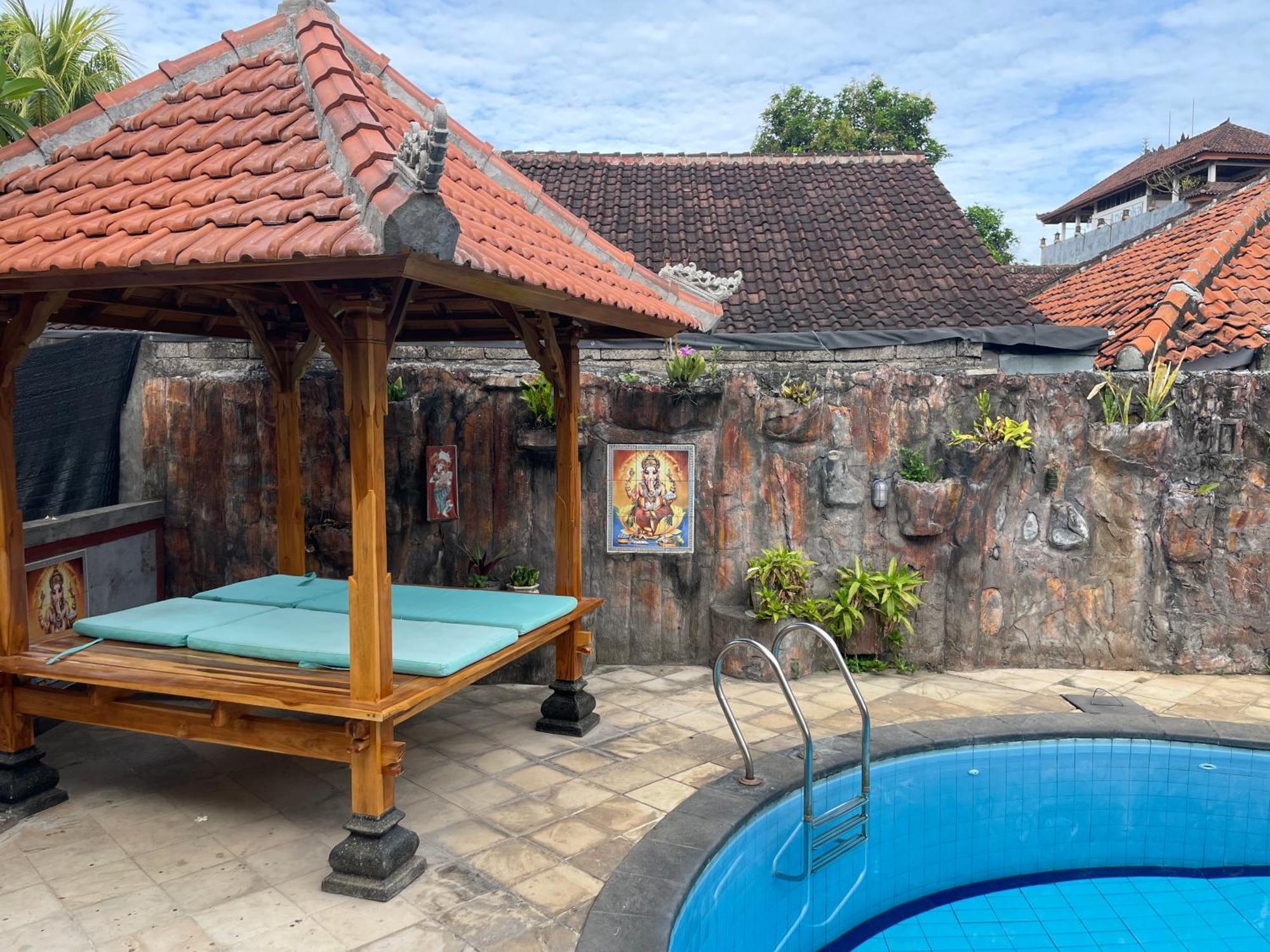 Отель Kubu Elsa Bali Ловина Экстерьер фото